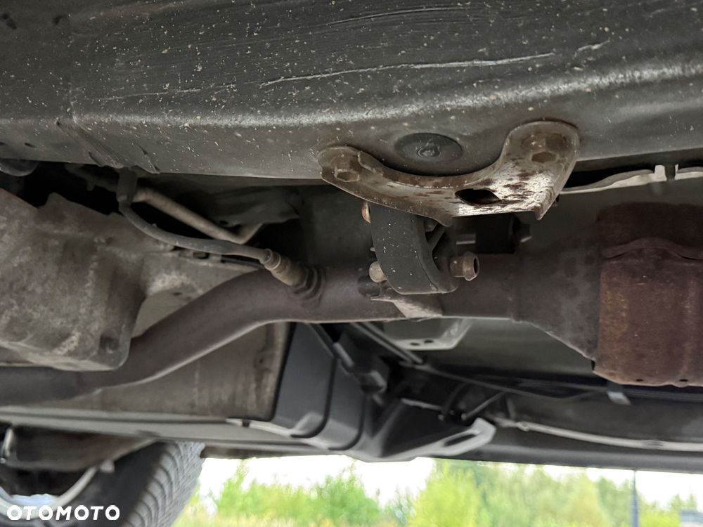 Toyota RAV4 - 32