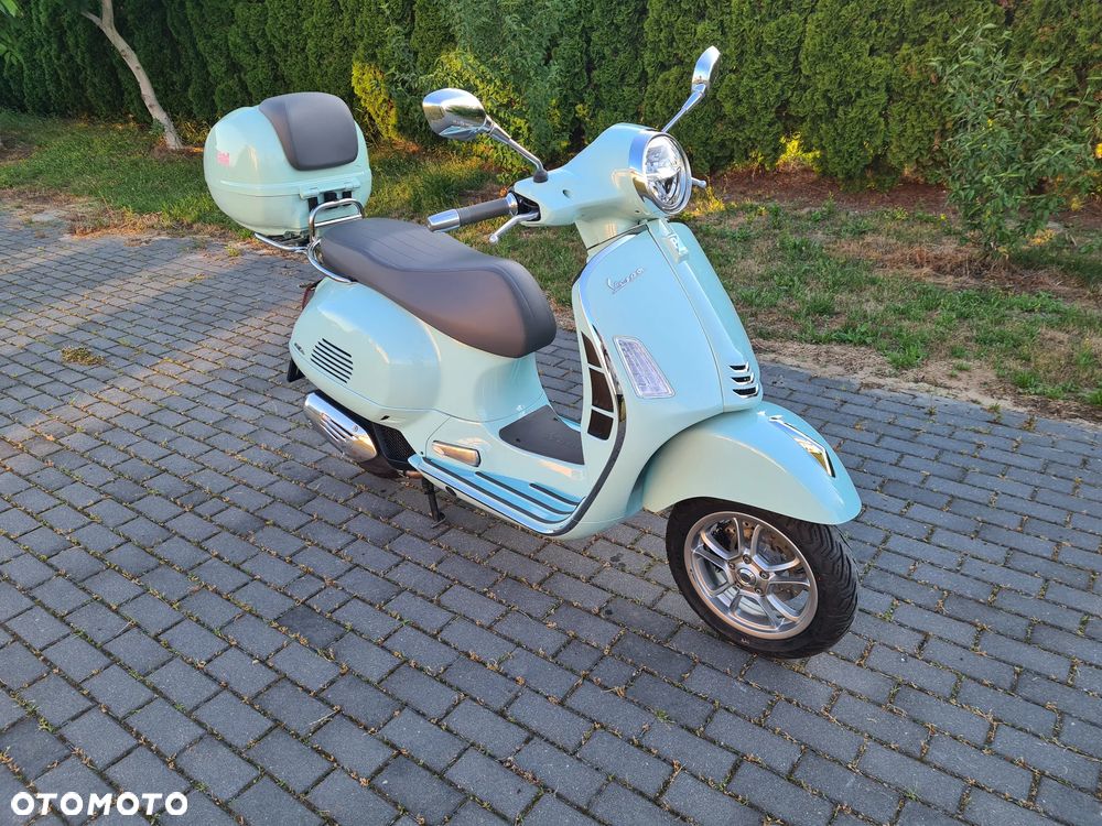 Vespa GTS - 1