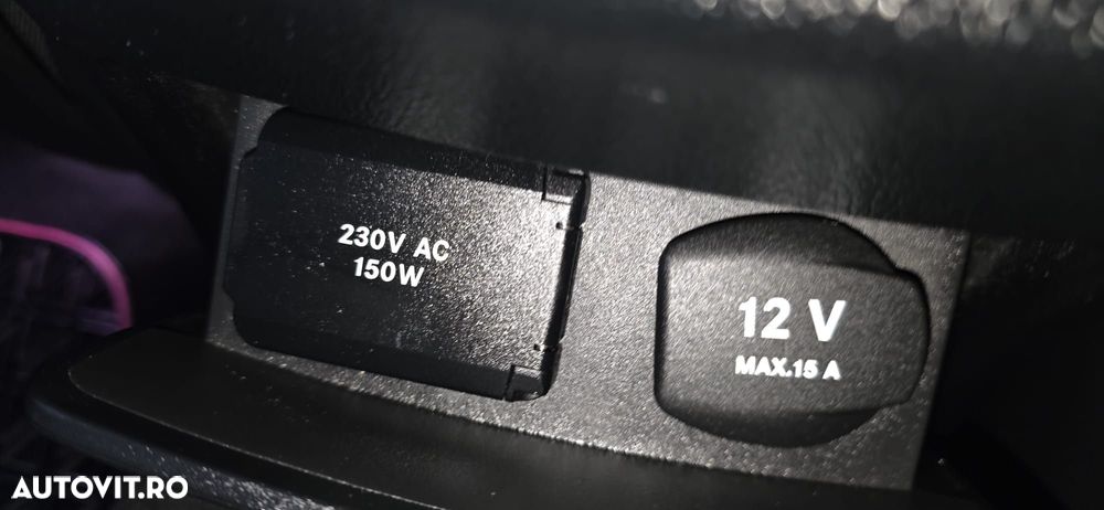 Mercedes-Benz E 220 d 9G-TRONIC AMG Line - 11