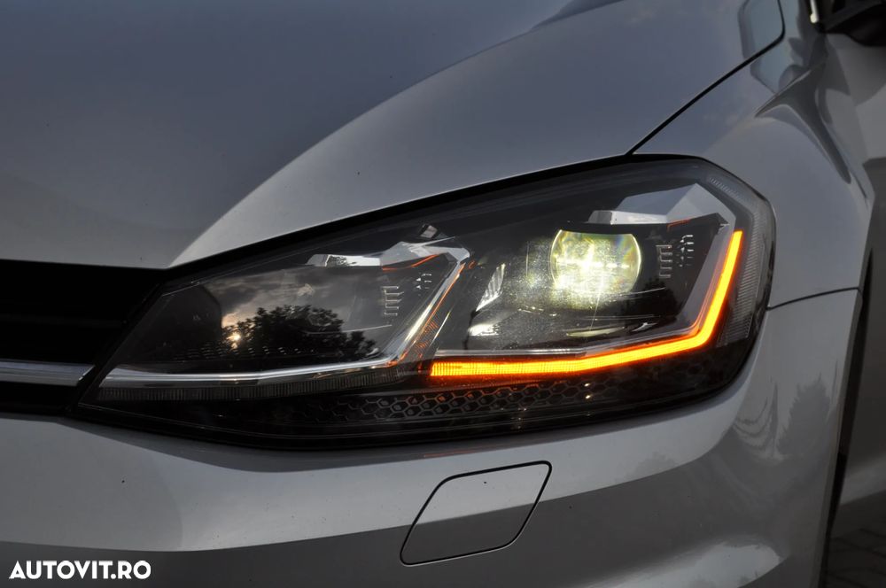 Volkswagen Golf 1.6 TDI SCR Trendline - 11