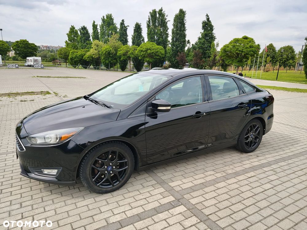 Ford Focus - 1