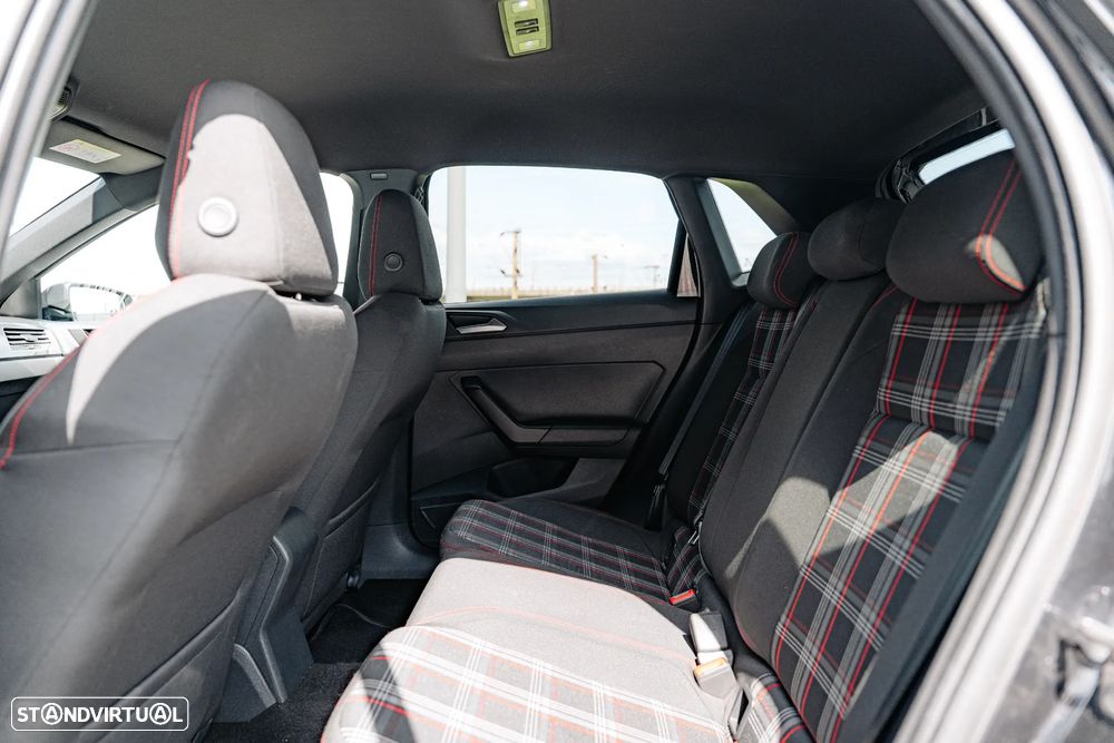 VW Polo 2.0 TSI GTI DSG - 31
