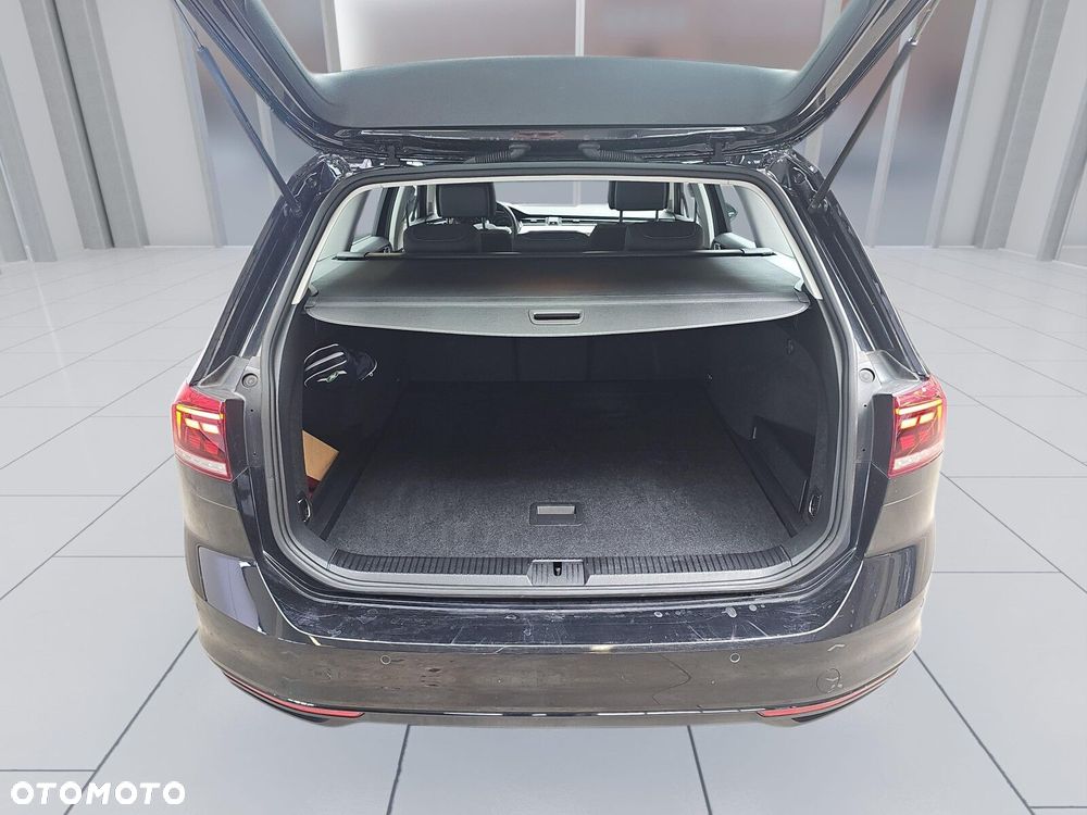 Volkswagen Passat Variant 1.5 TSI EVO Business DSG - 19