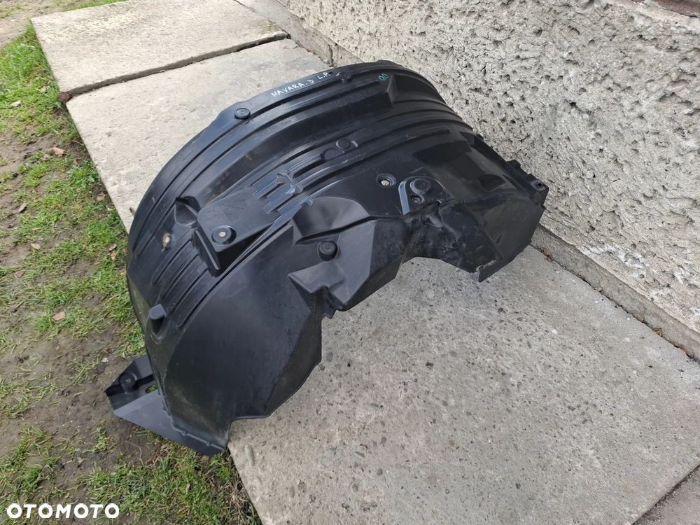 NADKOLE LEWE PRZEDNIE NISSAN NAVARA III 3 06/14r - 2