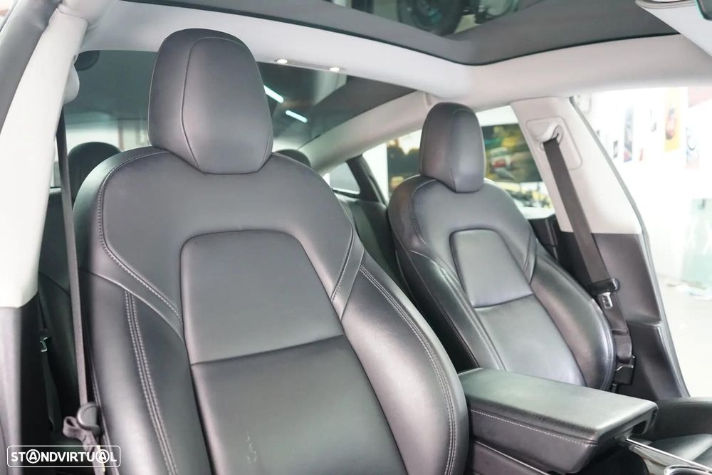 Tesla Model 3 Standard Range Plus RWD - 27