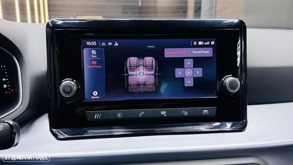 SEAT Arona 1.0 TSI FR - 34