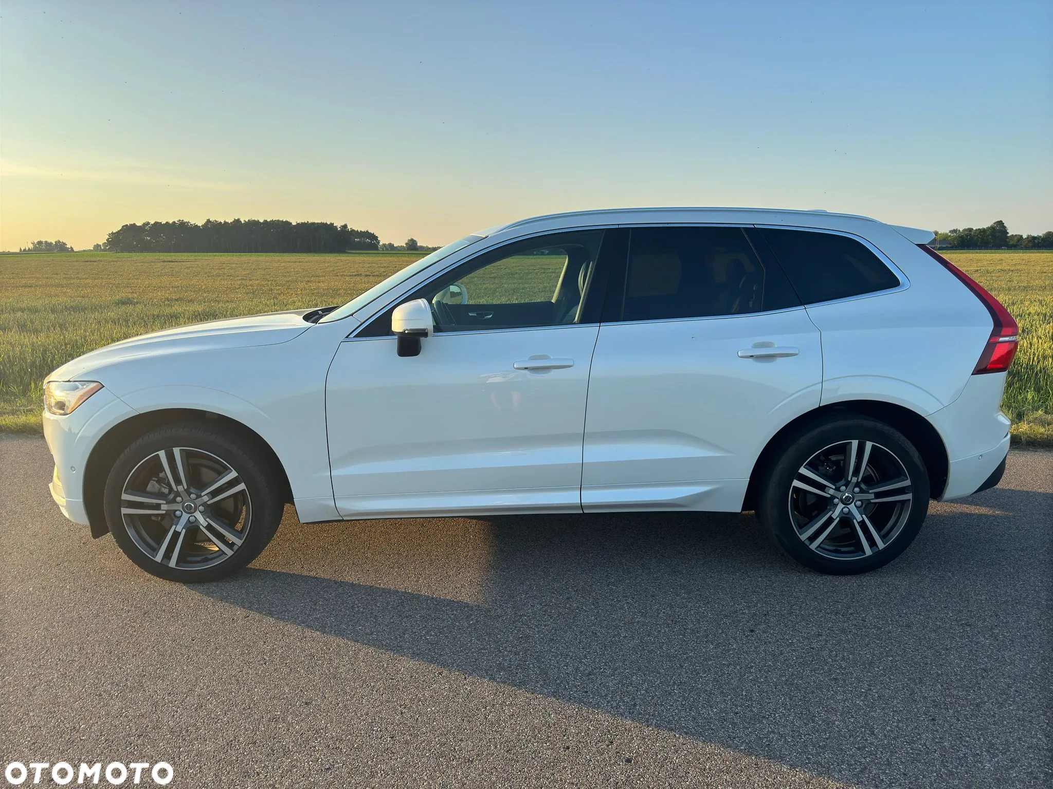 Volvo XC 60 T6 AWD Momentum - 5
