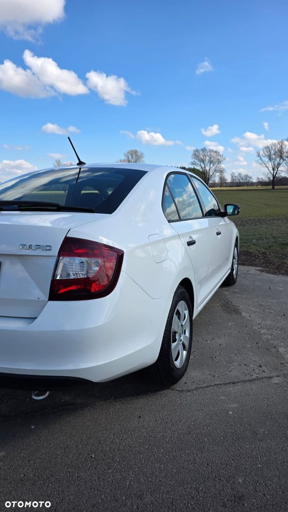 Skoda RAPID - 3