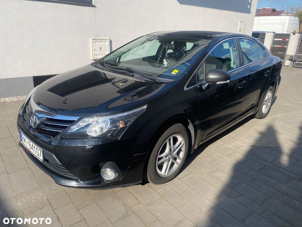 Toyota Avensis - 2