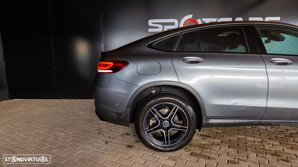 Mercedes-Benz GLC 300 de Coupe 4Matic 9G-TRONIC AMG Line Plus - 4