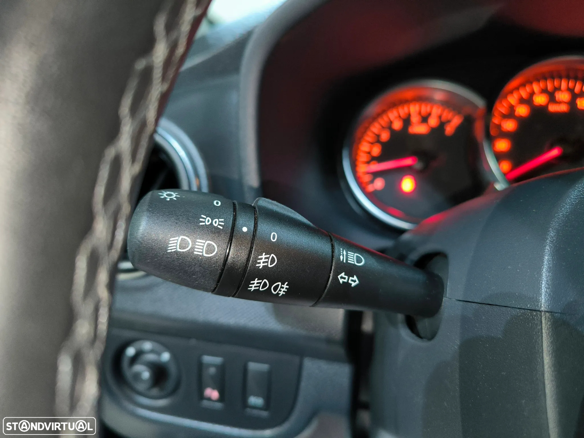 Dacia Sandero 0.9 TCe Stepway - 16