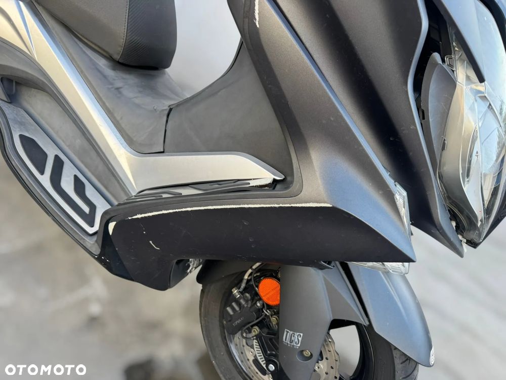 Kymco Downtown - 8