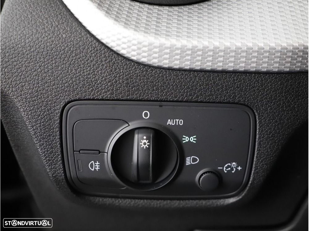 Audi Q2 35 TFSI Advanced S tronic — fotografia 10