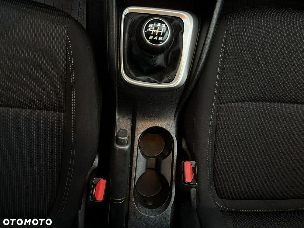 Fiat Tipo Kombi 1.4 T-Jet Business Line - 10