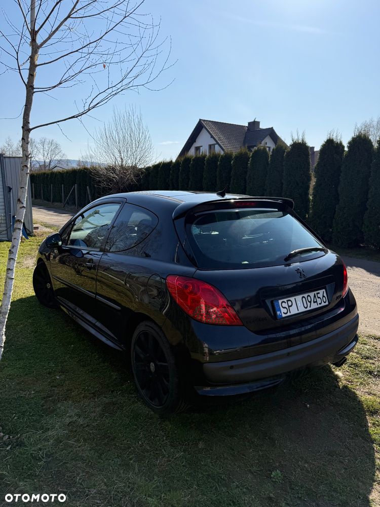 Peugeot 207 1.6 Turbo Sport - 3
