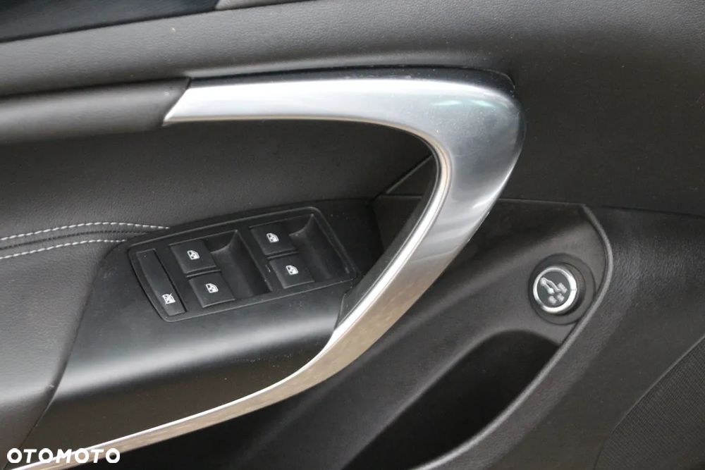 Opel Insignia 2.0 CDTI Elite S&S - 12