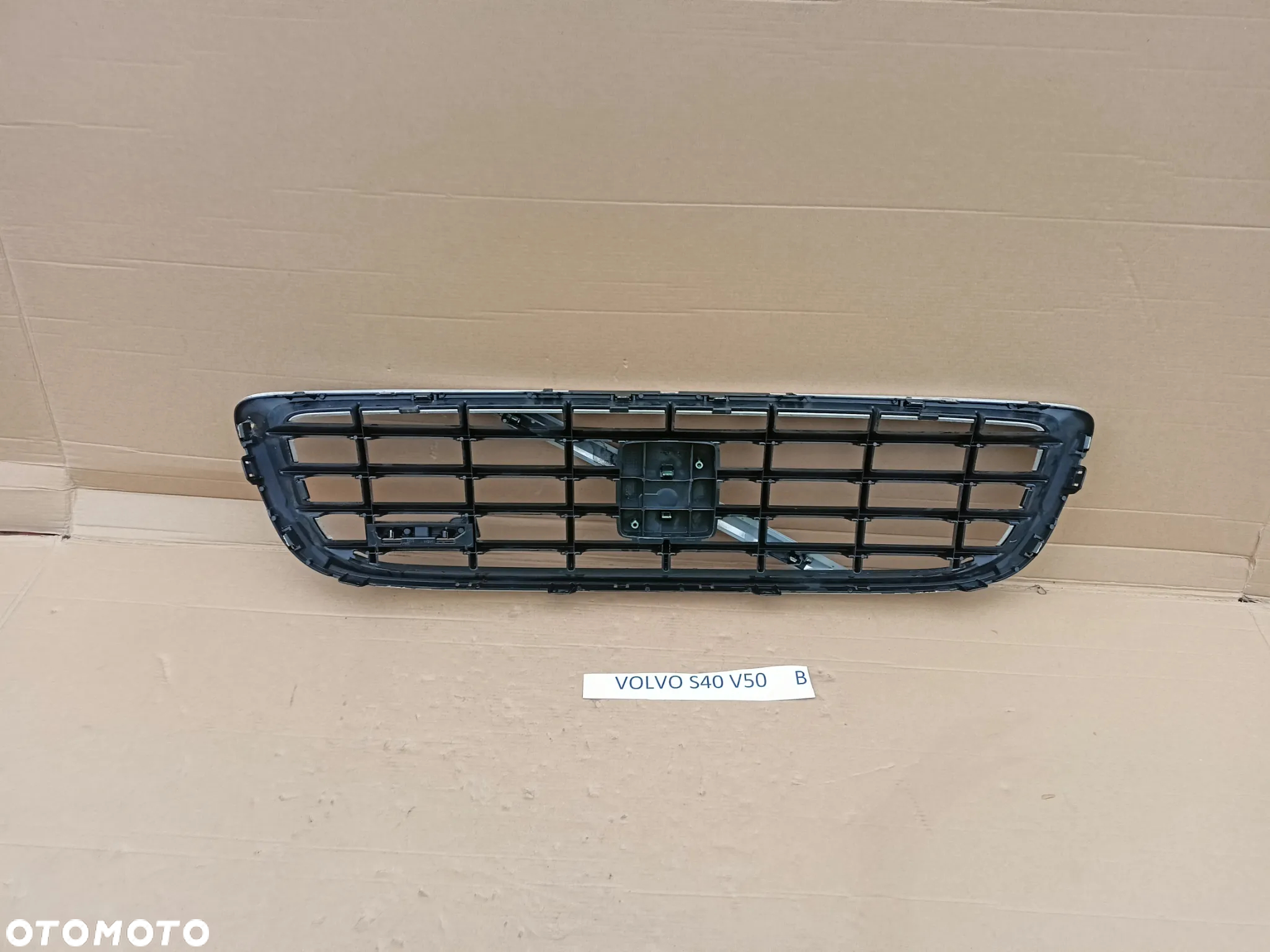 Grill Atrapa Volvo S40 V50 07-12 R-design grill atrapa oryginał - 15