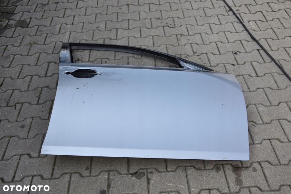 BMW E60 E61 DRZWI PRAWE PRZÓD - 1