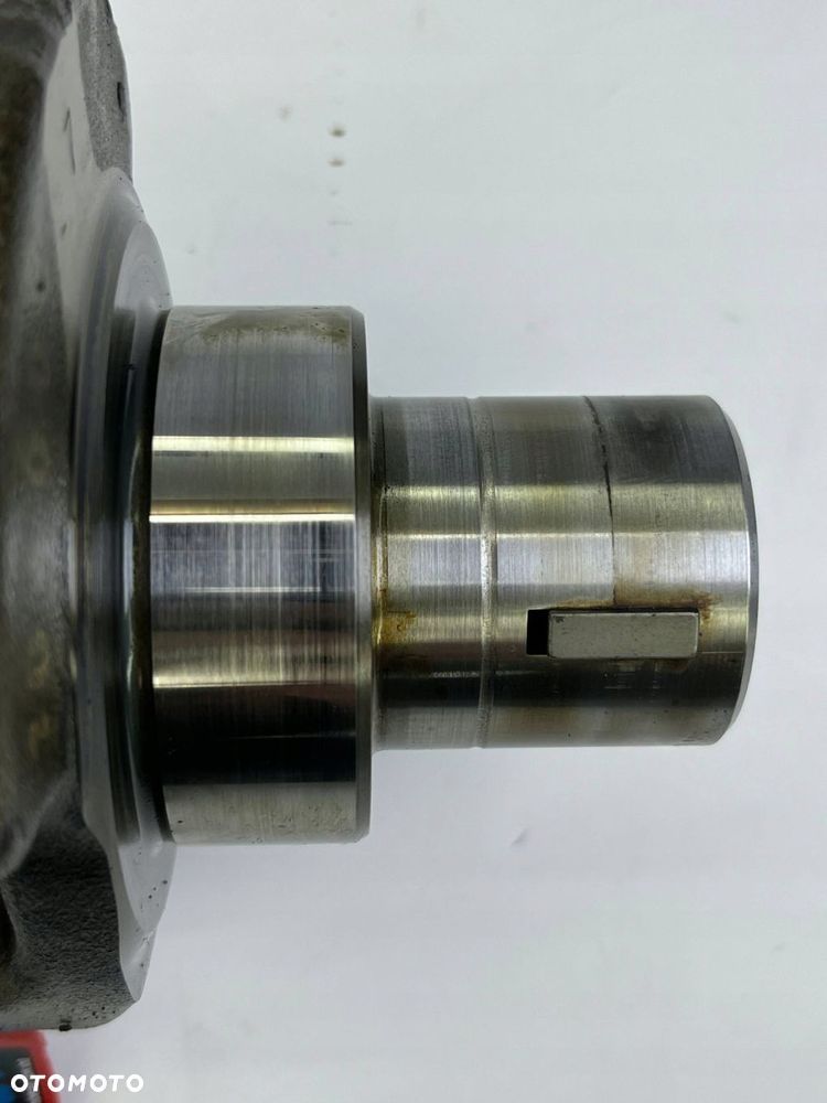 wał korbowy bmw 3 e90 e91 7792608 - 2