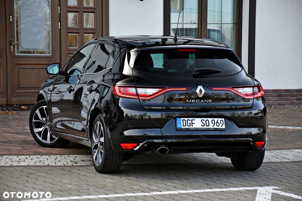 Renault Megane 1.2 16V TCe Energy Bose - 17