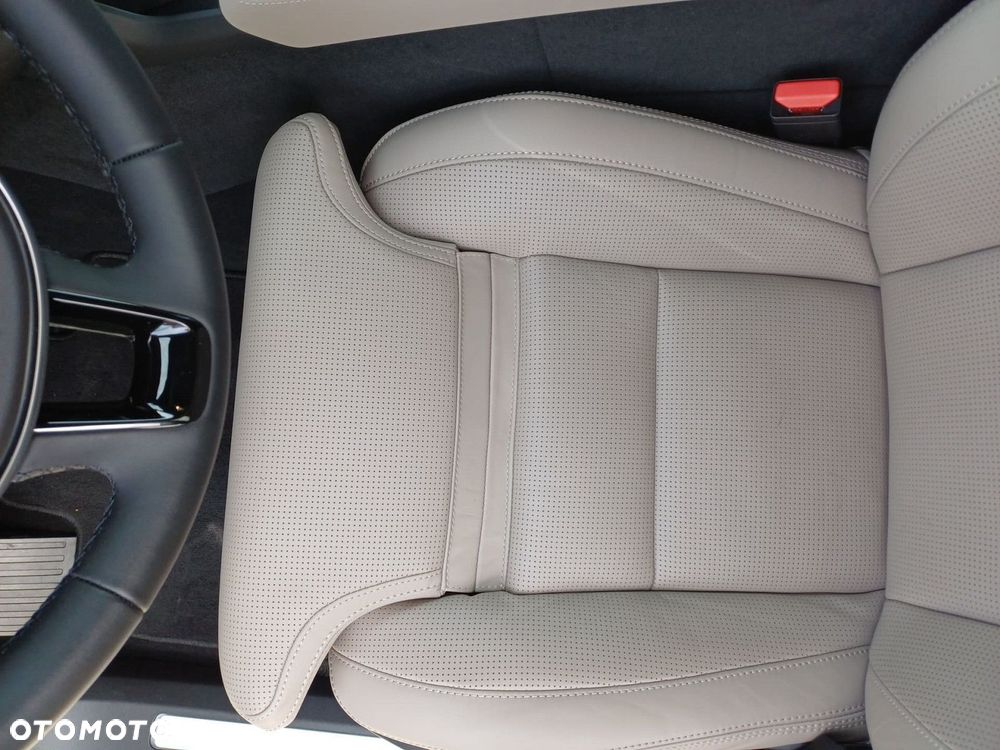 Volvo XC 90 - 13