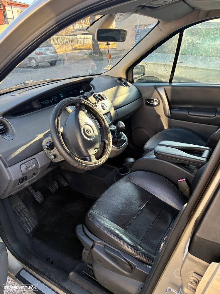 Renault Scénic 1.5 dCi SE Exclusive - 16