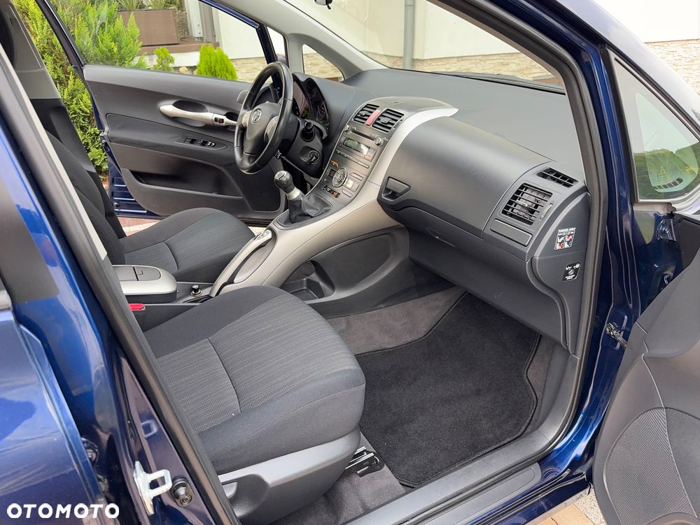 Toyota Auris 1.6 VVT-i Sol - 6