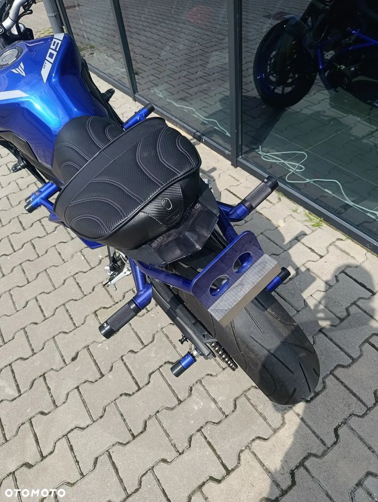 Yamaha MT - 6