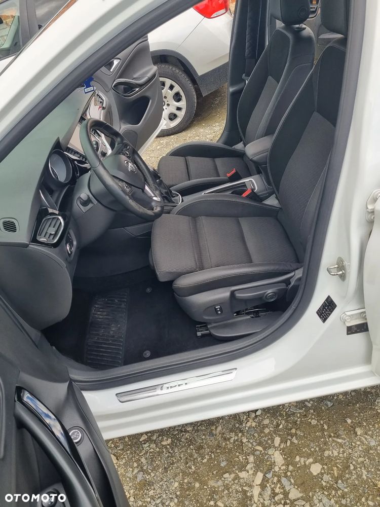 Opel Astra 1.6 BiTurbo D (CDTI) Start/Stop Innovation - 37