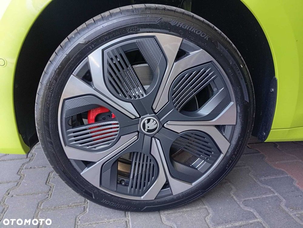 Skoda Octavia 2.0 TSI RS DSG - 29