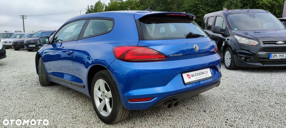Volkswagen Scirocco 2.0 TDI (Blue Motion Technologie) - 2