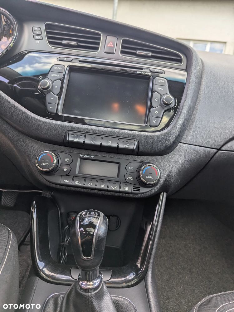 Kia Ceed 1.6 CRDi XL - 14