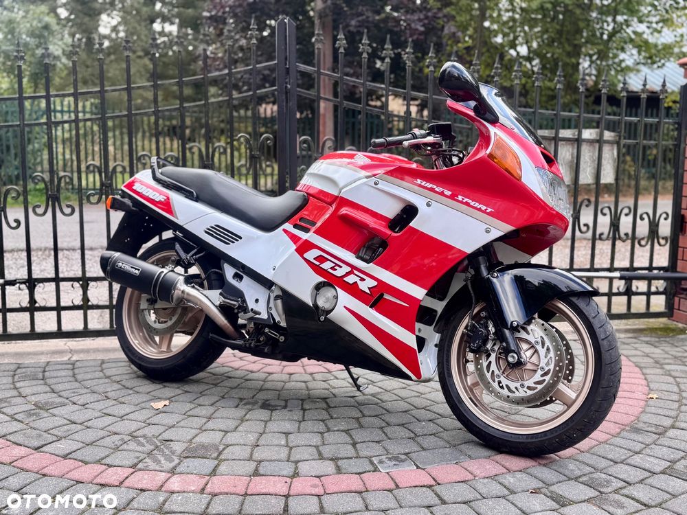 Honda CBR - 2
