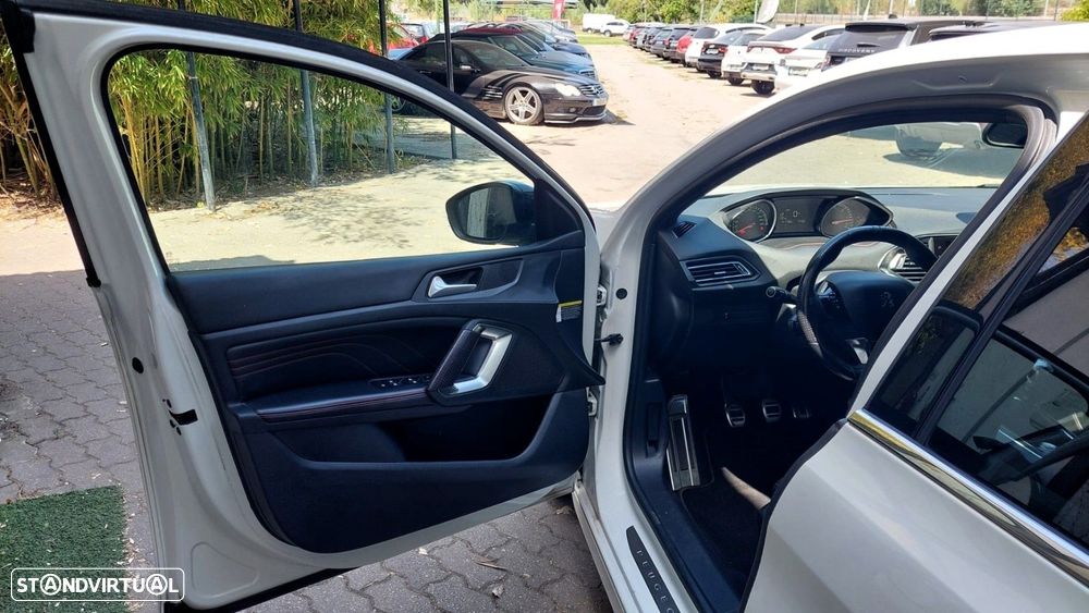 Peugeot 308 1.5 BlueHDi GT Line - 6