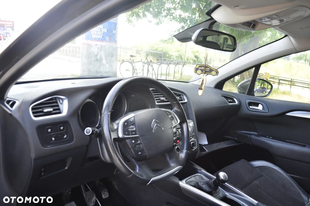Citroën C4 1.6 VTi Equilibre - 6