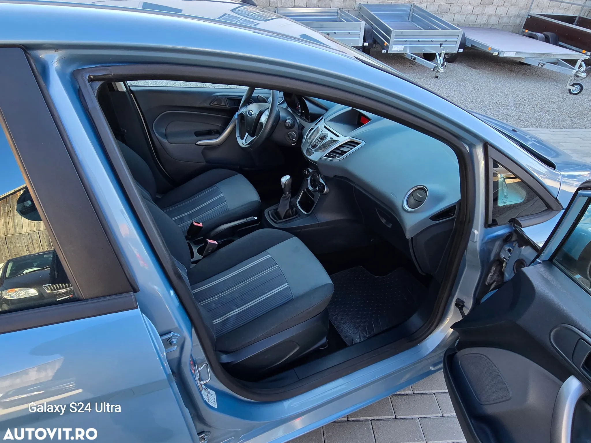 Ford Fiesta 1.25 Celebration - 12
