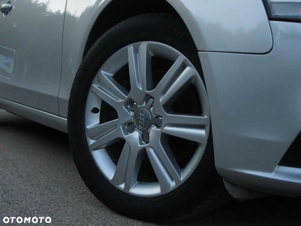 Audi A4 Avant 2.0 TDI DPF clean diesel Ambition - 5