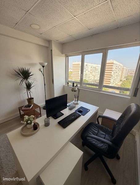 Arrenda-se Gabinete em Escritório Portela de Sacavém. - Grande imagem: 5/8