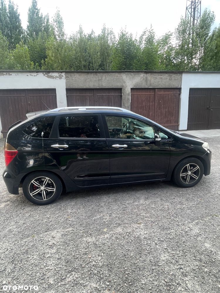 Honda FR-V - 3