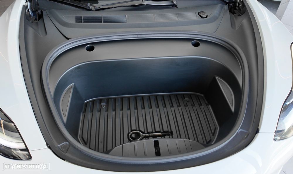 Tesla Model 3 Standard Range Plus RWD - 6