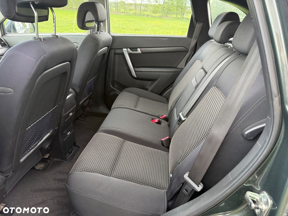 Chevrolet Captiva 2.0 d LS - 14