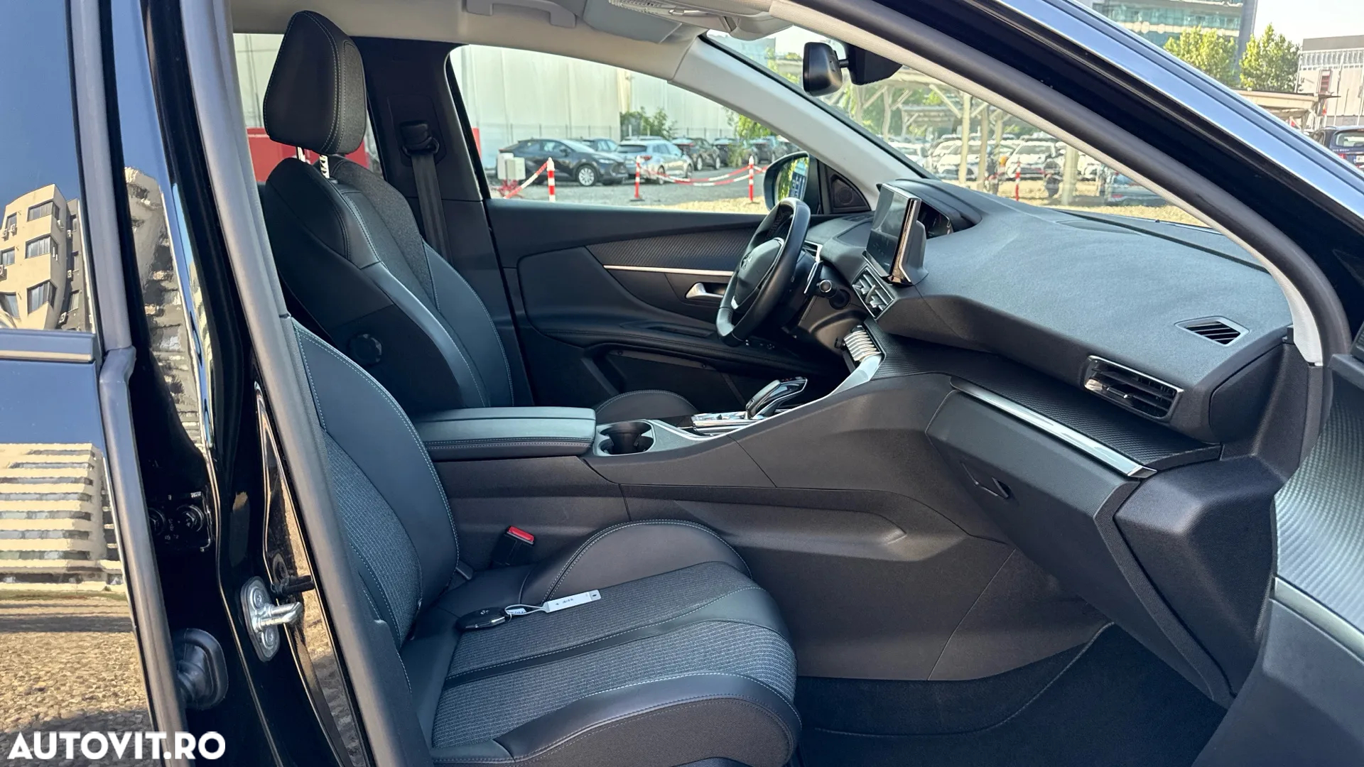Peugeot 3008 1.2 PureTech 130 EAT8 Allure Pack - 22