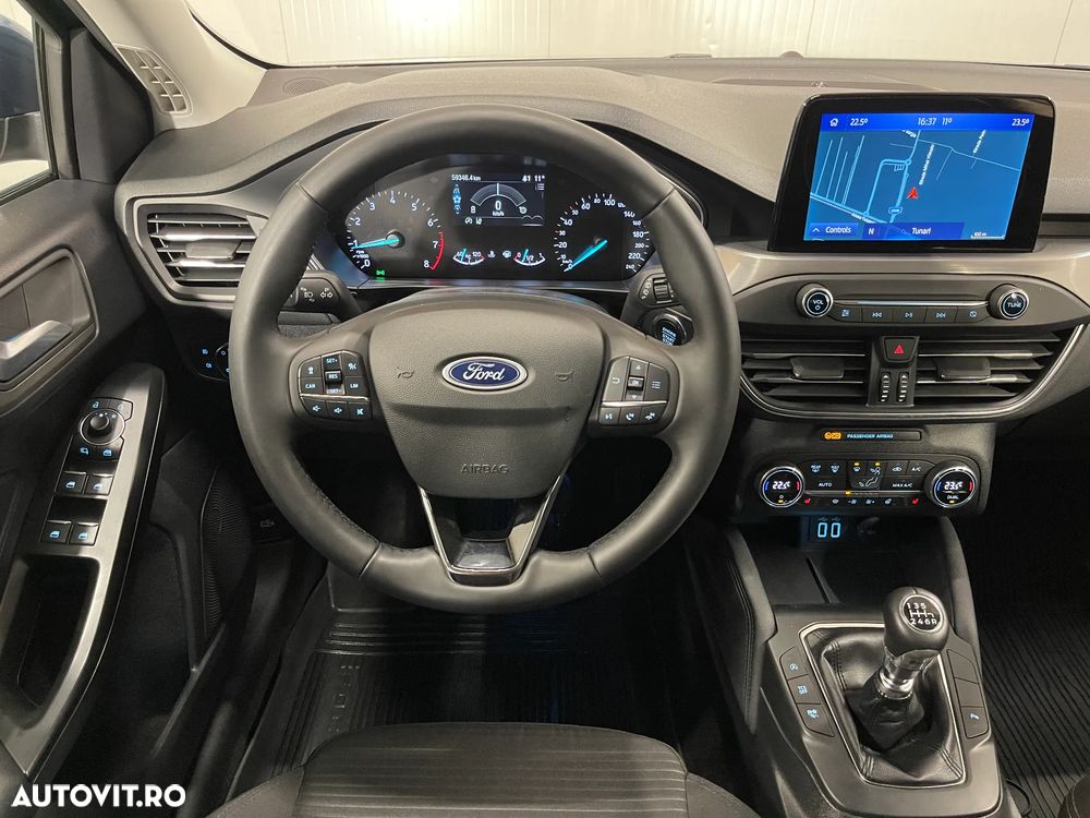 Ford Focus 1.0 EcoBoost MHEV Titanium - 6