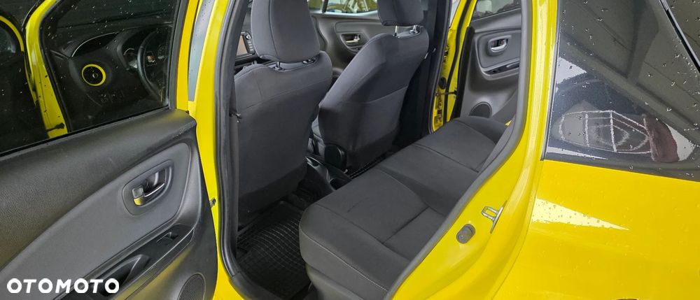 Toyota Yaris - 23