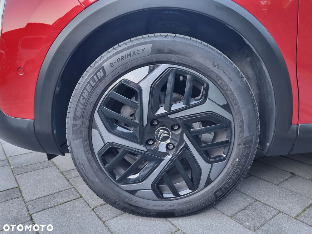 Citroën C4 PureTech 130 Stop&Start SHINE - 28