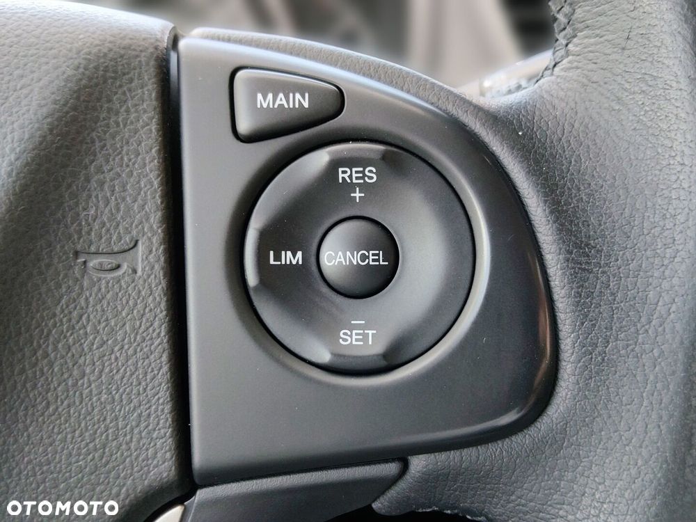 Honda CR-V 2.0 Executive - 28