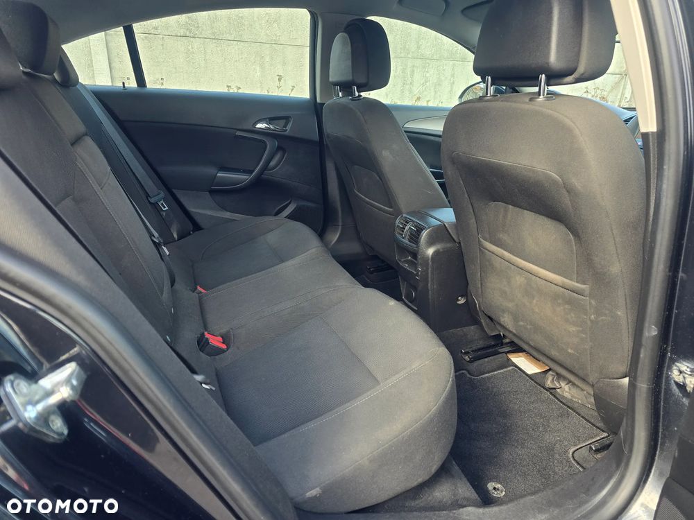 Opel Insignia - 11