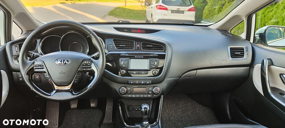 Kia Ceed 1.6 CRDi Spirit - 19