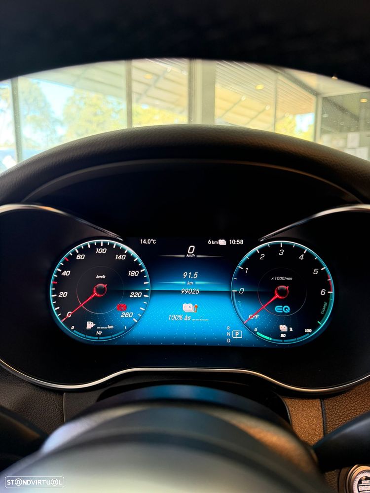 Mercedes-Benz C 300 de AMG Line - 18