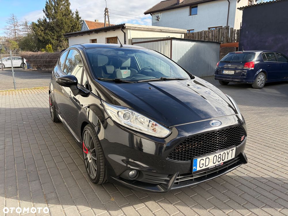 Ford Fiesta ST - 5